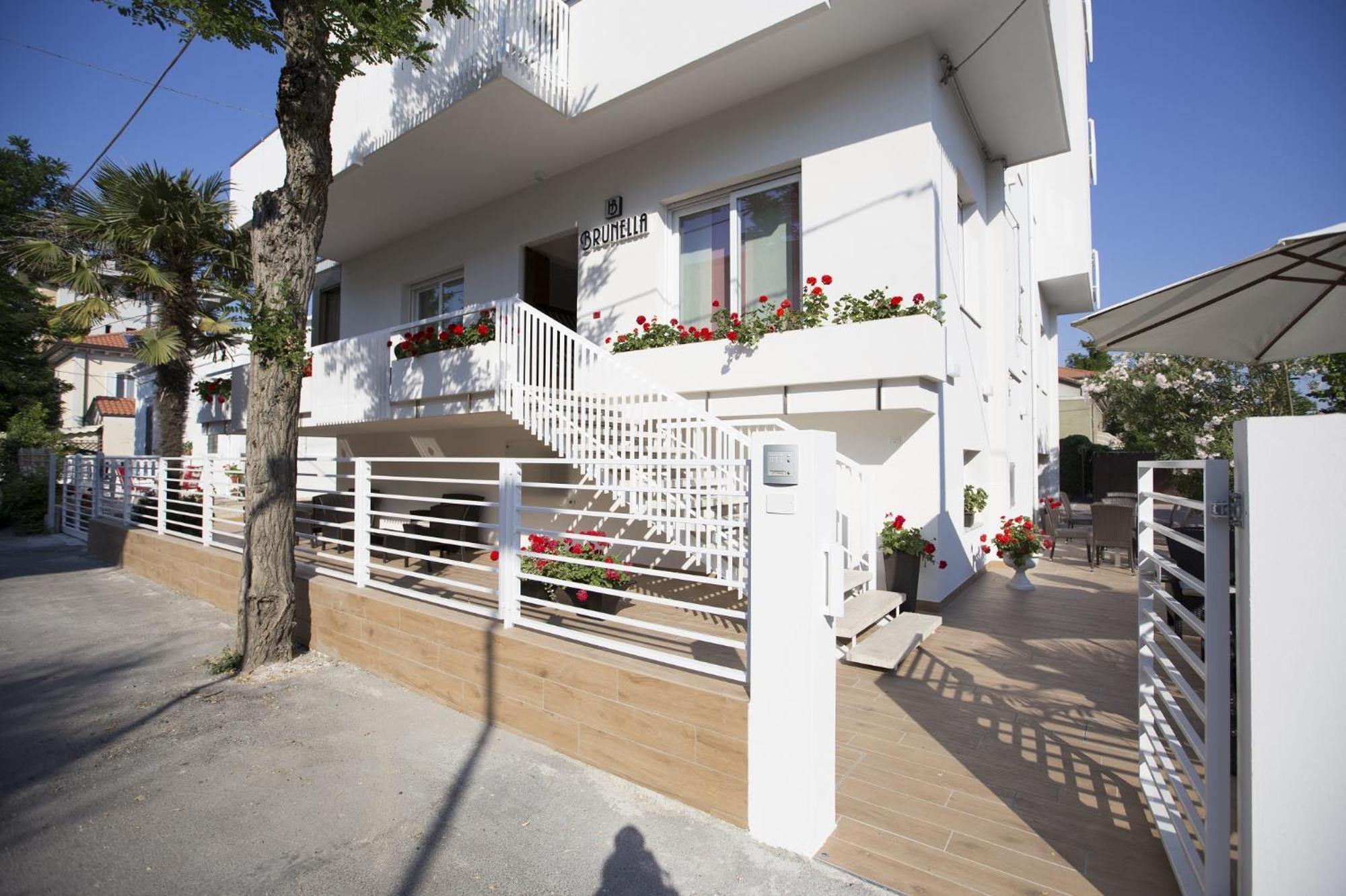 Hotel Brunella Rimini Esterno foto