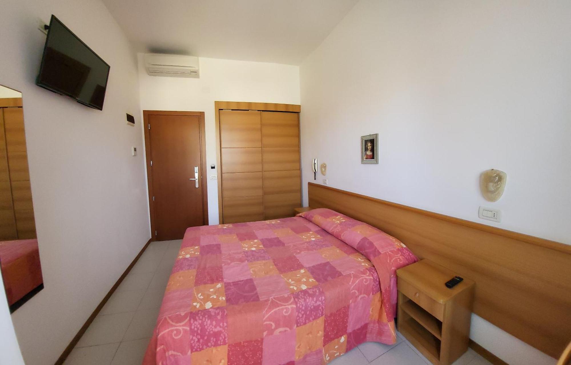 Hotel Brunella Rimini Esterno foto
