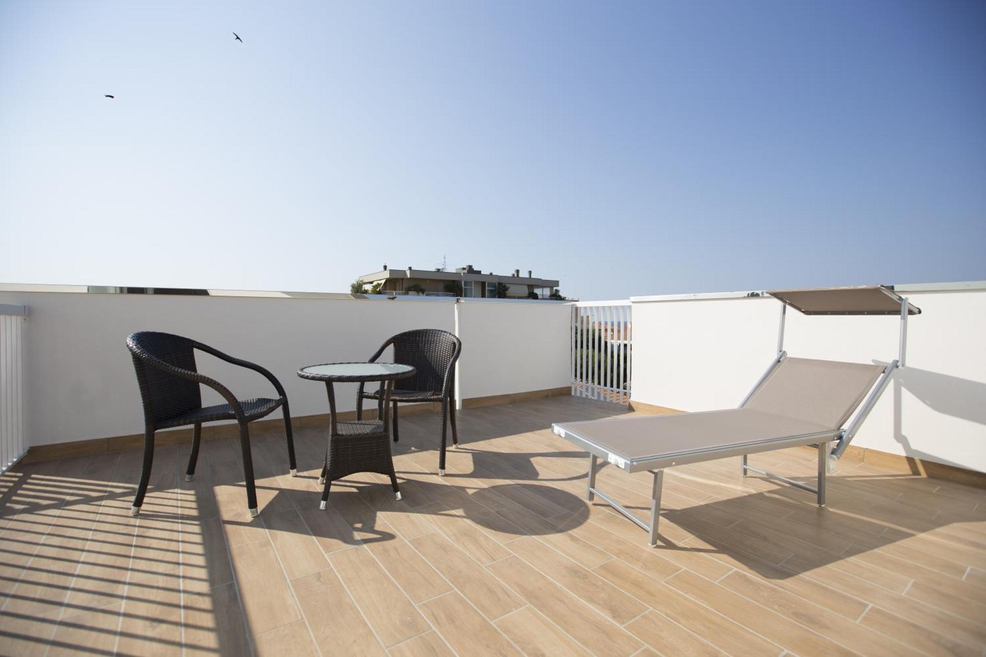 Hotel Brunella Rimini Esterno foto