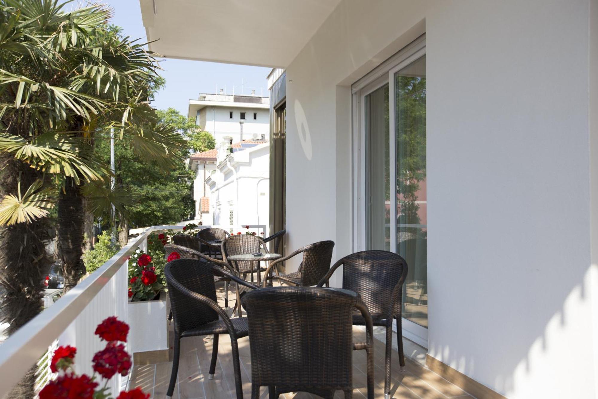 Hotel Brunella Rimini Esterno foto